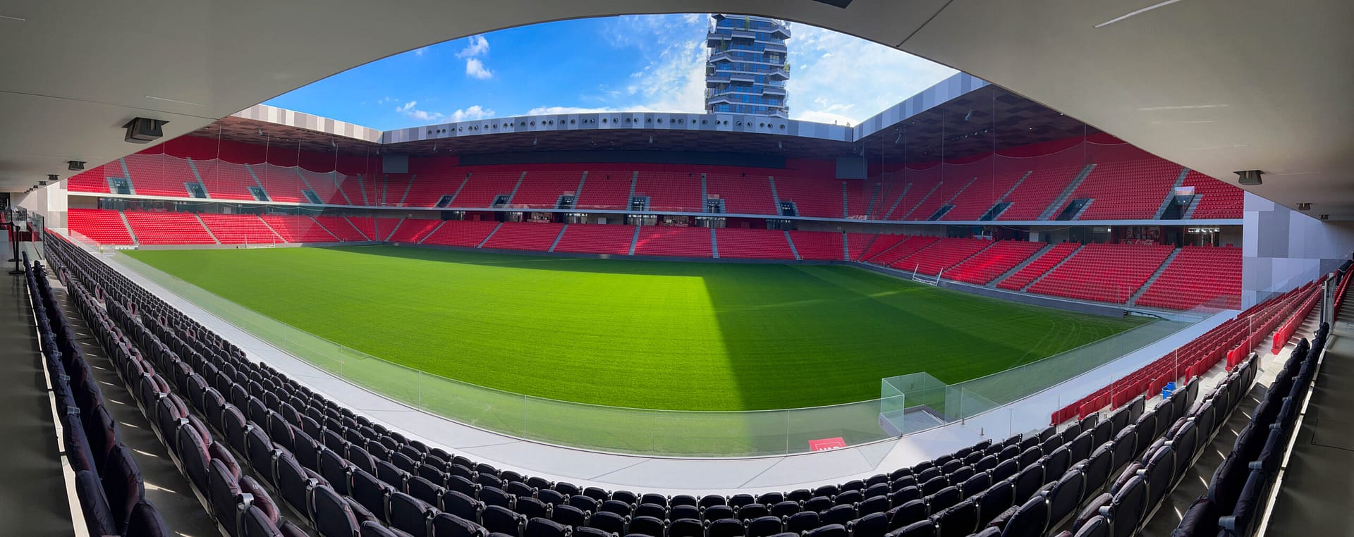 Stadio di Tirana
